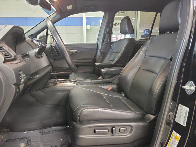used 2022 Honda Passport car, priced at $28,797