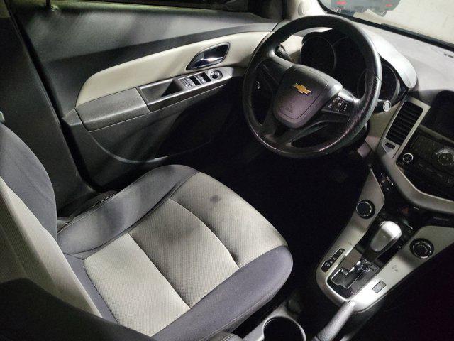 used 2014 Chevrolet Cruze car, priced at $3,897