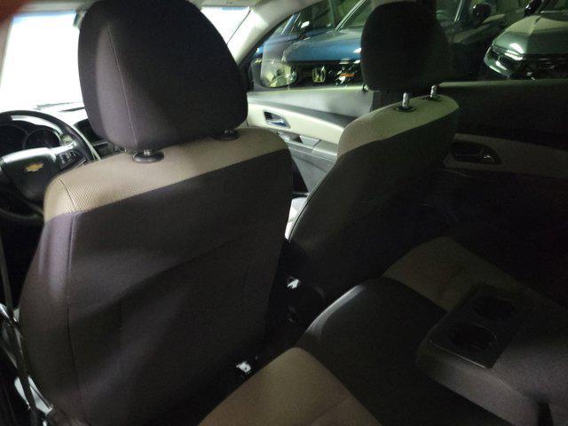 used 2014 Chevrolet Cruze car, priced at $3,897