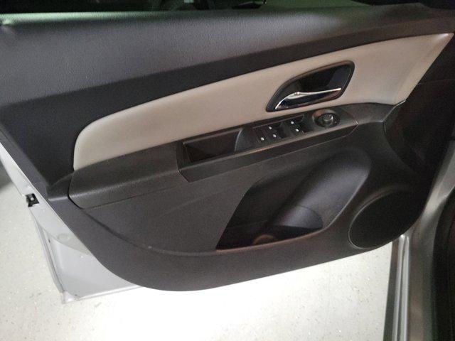 used 2014 Chevrolet Cruze car, priced at $3,897
