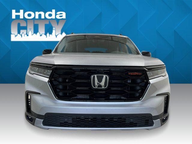 new 2025 Honda Pilot car, priced at $45,243