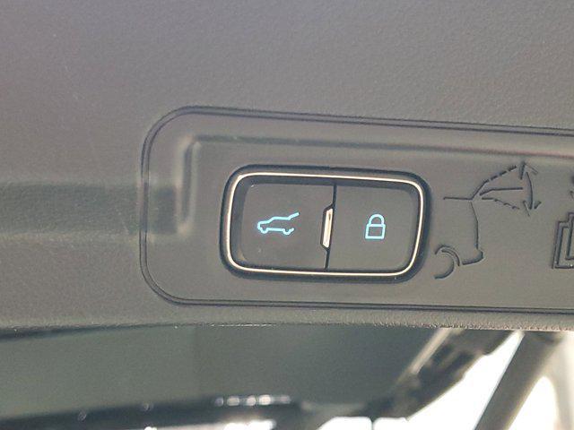 used 2021 Ford Explorer car