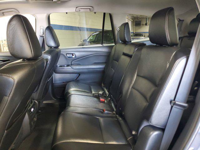 used 2022 Honda Pilot car, priced at $37,997