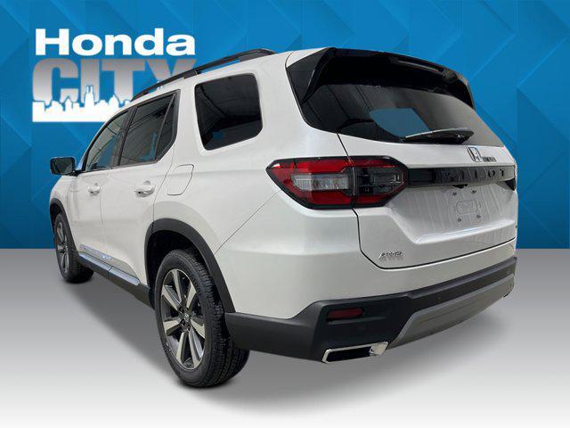 new 2025 Honda Pilot car, priced at $47,704