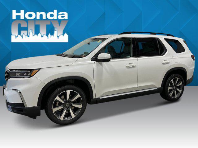 new 2025 Honda Pilot car, priced at $51,276