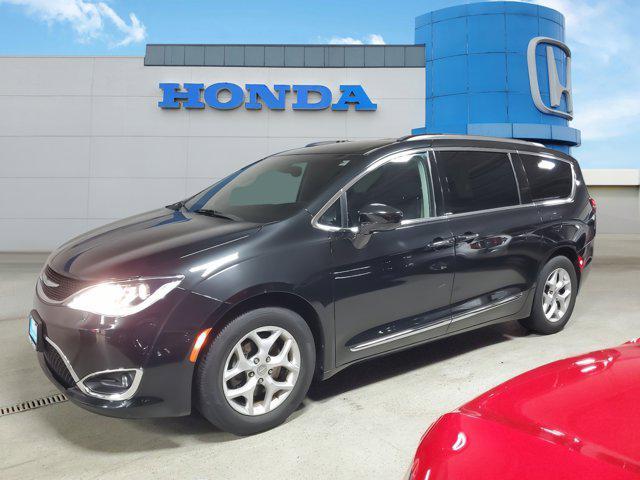 used 2017 Chrysler Pacifica car, priced at $16,497