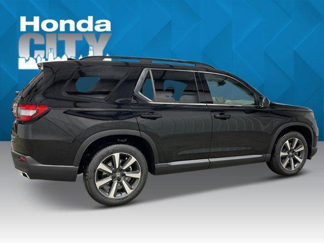 new 2025 Honda Pilot car, priced at $47,976