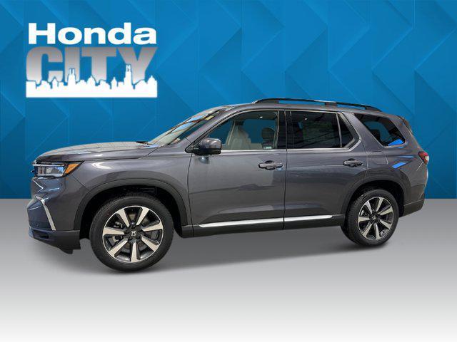 new 2025 Honda Pilot car, priced at $50,673