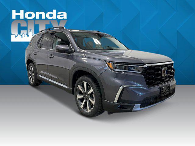 new 2025 Honda Pilot car, priced at $50,673