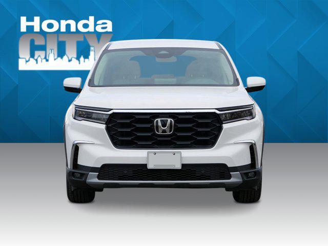 new 2025 Honda Pilot car, priced at $46,940