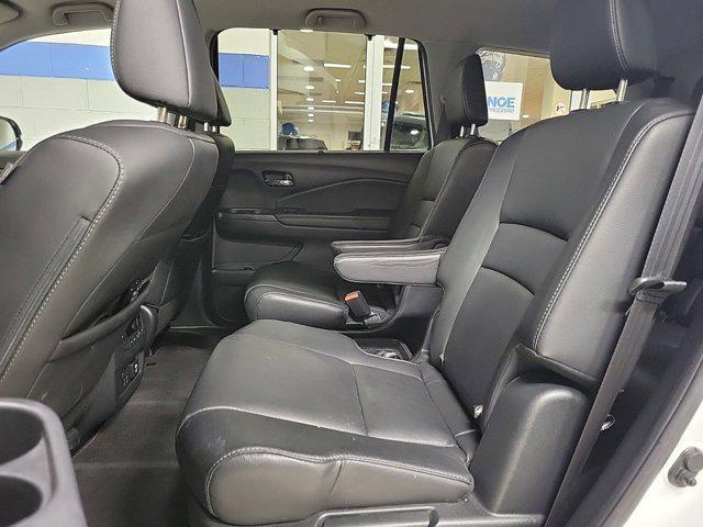 used 2022 Honda Pilot car, priced at $34,297