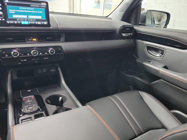 used 2025 Honda Pilot car, priced at $46,397
