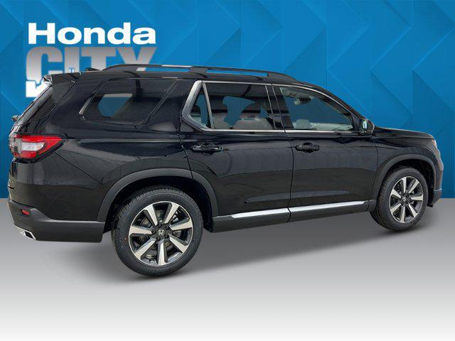 new 2025 Honda Pilot car, priced at $51,930