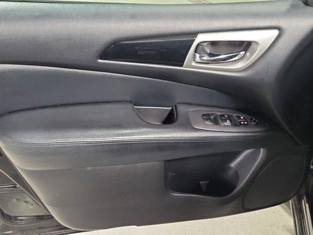 used 2013 Nissan Pathfinder car, priced at $5,397