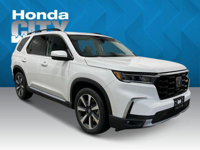 new 2025 Honda Pilot car, priced at $54,985