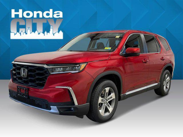 new 2025 Honda Pilot car, priced at $45,322