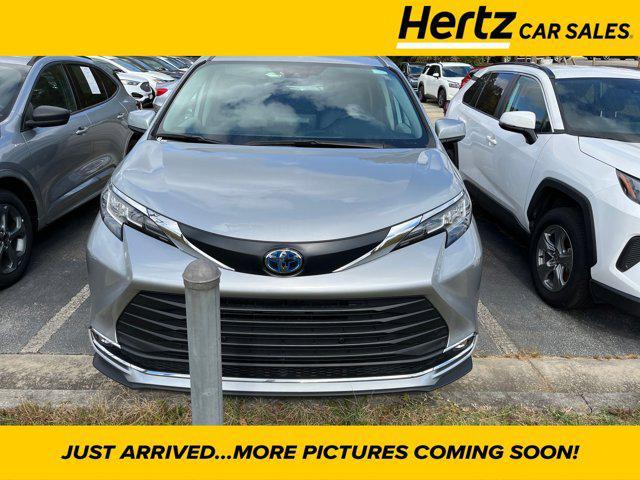 used 2023 Toyota Sienna car, priced at $46,150