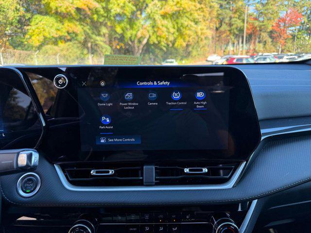 used 2025 Chevrolet Equinox car, priced at $25,551