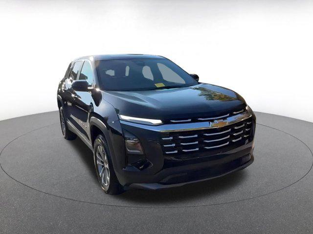 used 2025 Chevrolet Equinox car, priced at $25,551