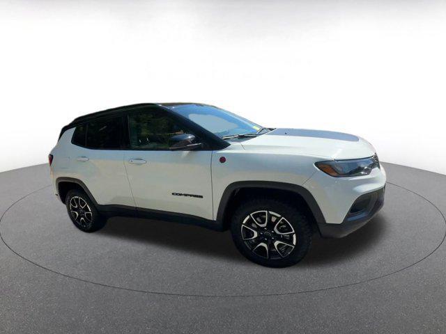 used 2025 Jeep Compass car, priced at $24,589