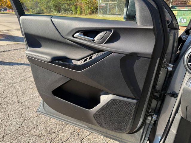 used 2025 Chevrolet Equinox car, priced at $25,431