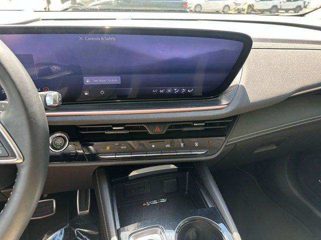 used 2024 Buick Envision car, priced at $30,255