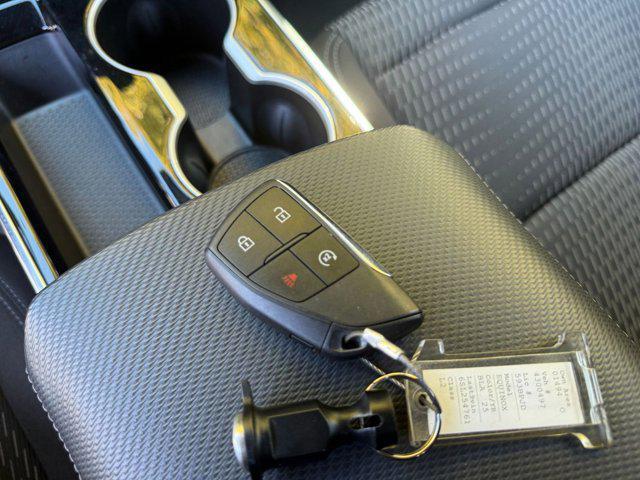 used 2025 Chevrolet Equinox car, priced at $25,976