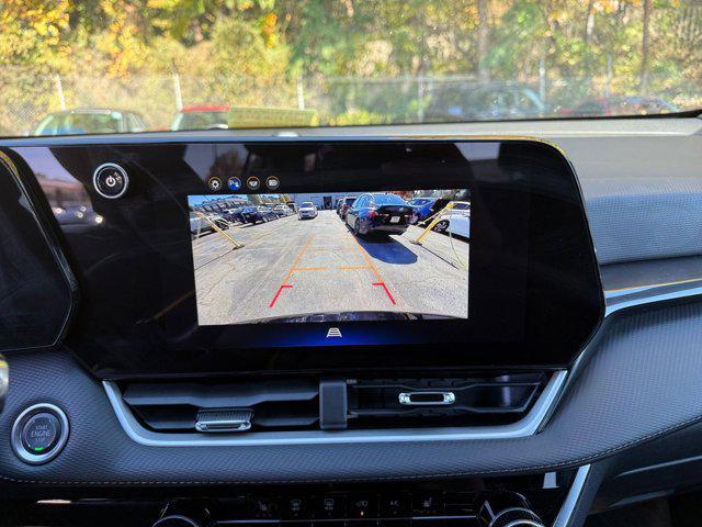 used 2025 Chevrolet Equinox car, priced at $25,976