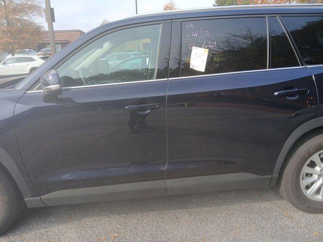 used 2025 Toyota Grand Highlander car, priced at $46,400