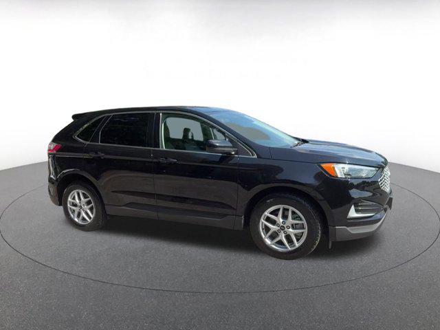 used 2024 Ford Edge car, priced at $25,925