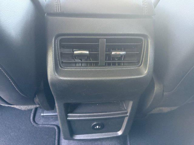 used 2024 Ford Edge car, priced at $25,925