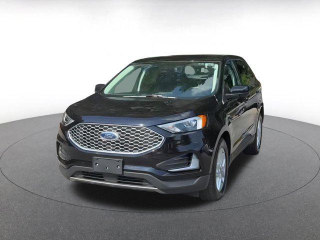 used 2024 Ford Edge car, priced at $25,925