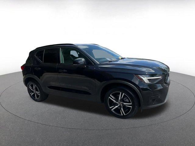 used 2024 Volvo XC40 car, priced at $28,610