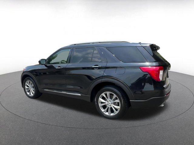 used 2024 Ford Explorer car, priced at $34,627