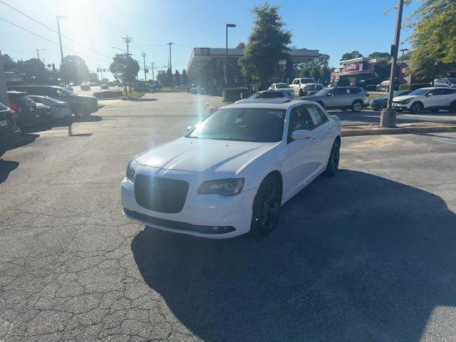 used 2022 Chrysler 300 car, priced at $25,726