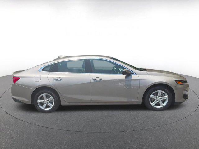 used 2024 Chevrolet Malibu car, priced at $17,889