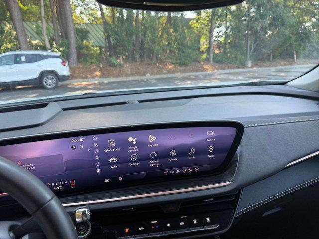 used 2024 Buick Envision car, priced at $31,036