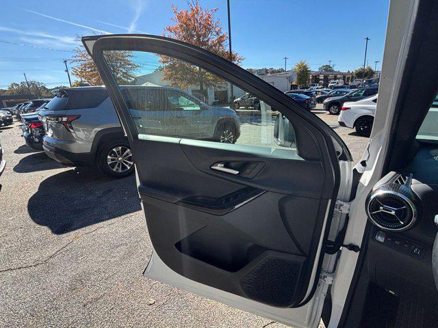 used 2025 Chevrolet Equinox car, priced at $26,062