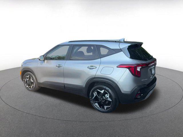 used 2025 Kia Seltos car, priced at $19,838
