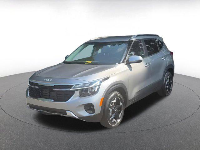 used 2025 Kia Seltos car, priced at $19,838
