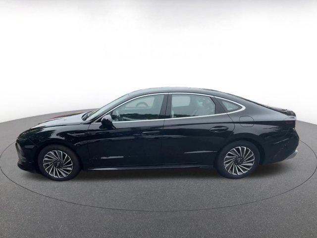 used 2024 Hyundai Sonata Hybrid car, priced at $24,826