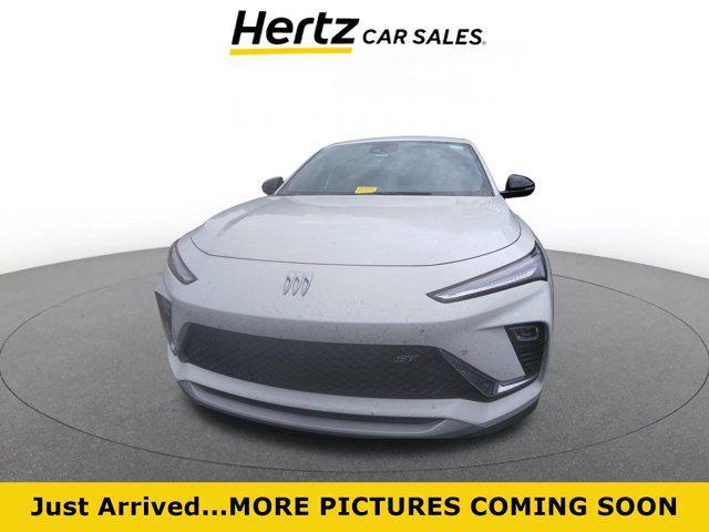 used 2025 Buick Envista car, priced at $25,621