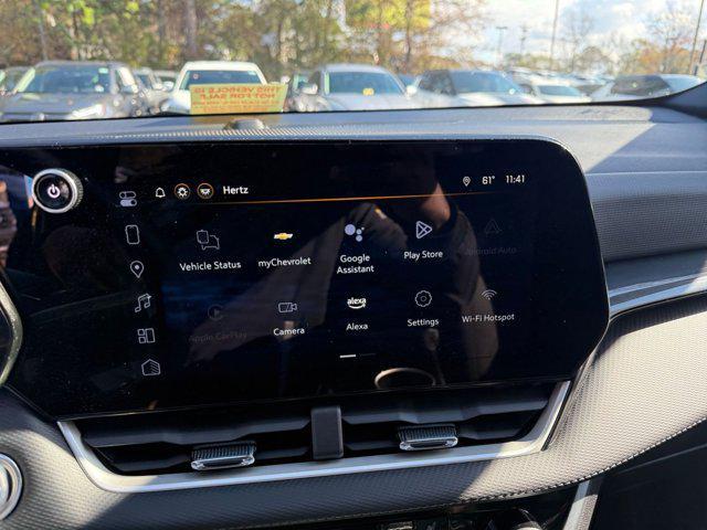 used 2025 Chevrolet Equinox car, priced at $23,813