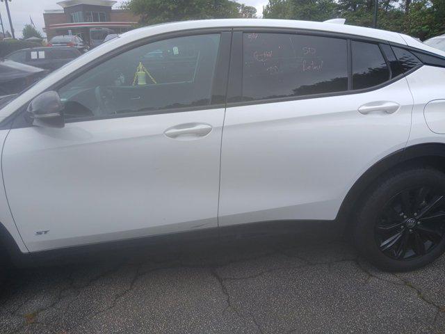 used 2025 Buick Envista car, priced at $26,049