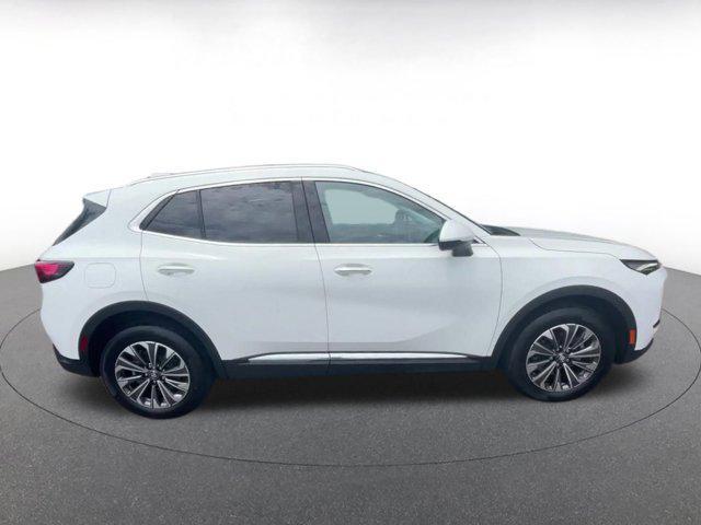 used 2024 Buick Envision car, priced at $28,389
