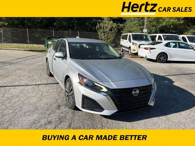 used 2023 Nissan Altima car, priced at $19,370