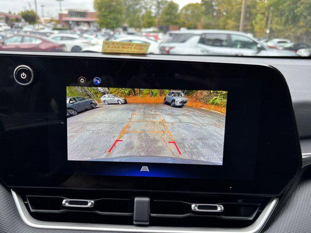 used 2025 Chevrolet Equinox car, priced at $24,236