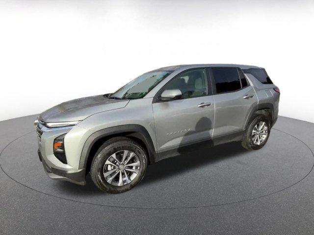 used 2025 Chevrolet Equinox car, priced at $24,236