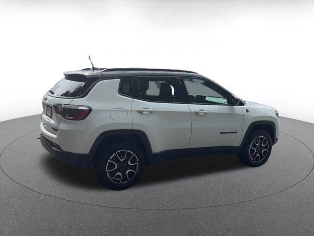 used 2025 Jeep Compass car, priced at $24,334