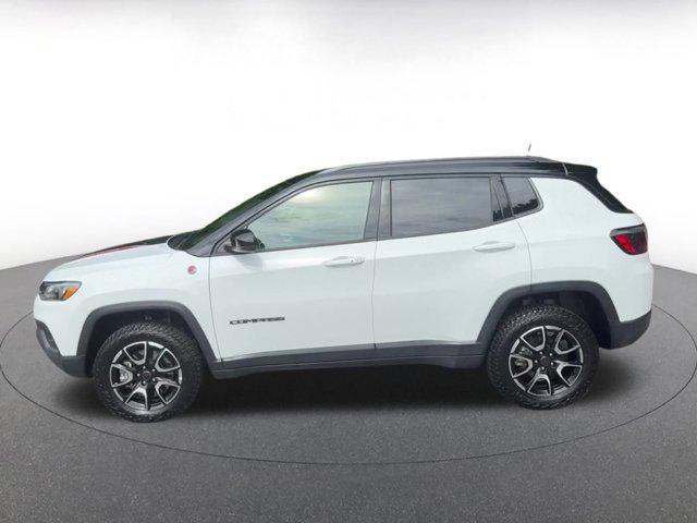 used 2025 Jeep Compass car, priced at $24,334